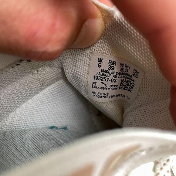 Puma Enzo 2 Soft Foam Athletic Running Shoes Womens 8.5 White 193257-03 Active - Picture 8 of 16